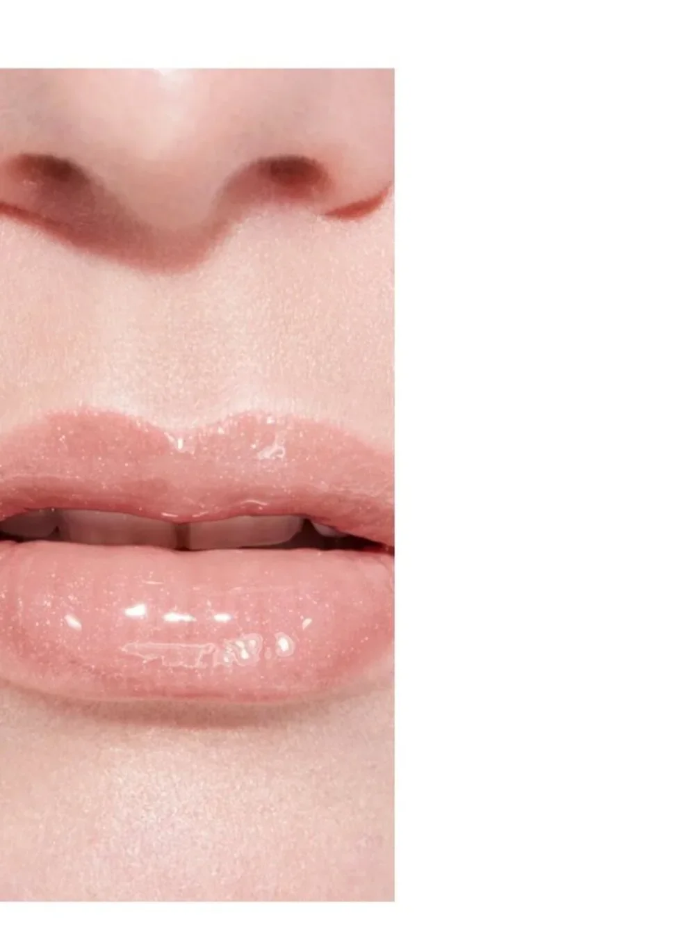 CHANEL ROUGE COCO HYDRA GLOSS Hydrating and Smoothing High-Shine Lipgloss 456 -